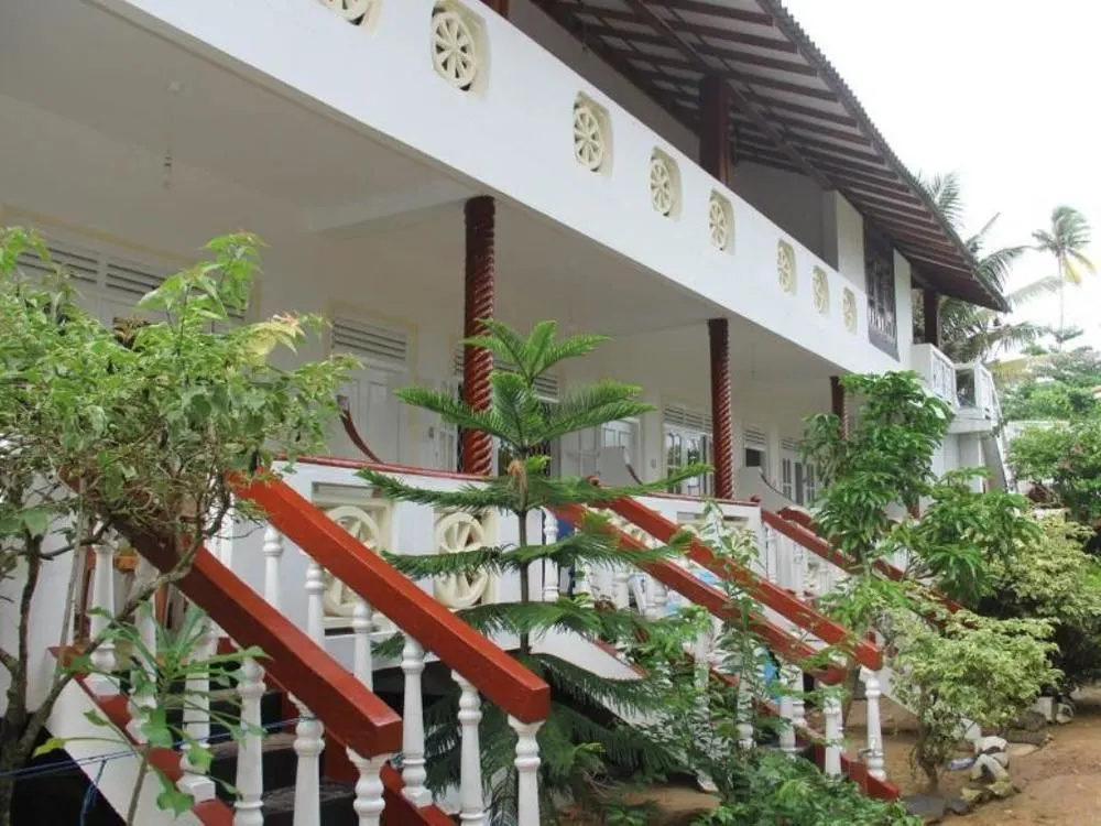 Dinu's Resort