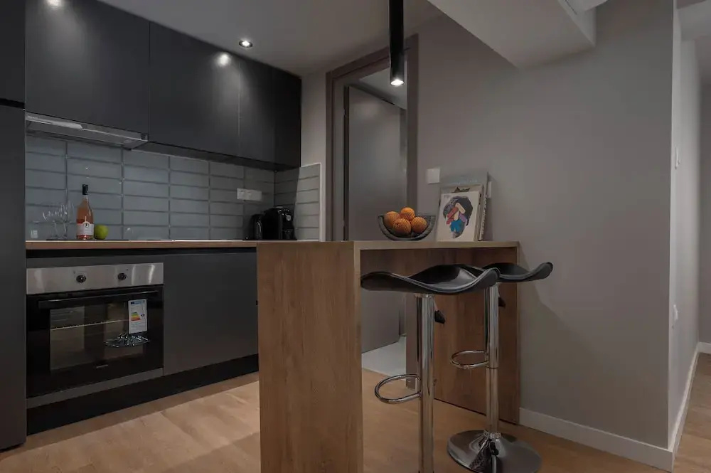 Hebrard Industrial Suites