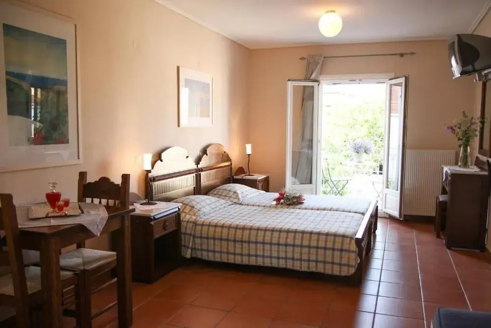 Mira Mare Hotel, Galaxidi