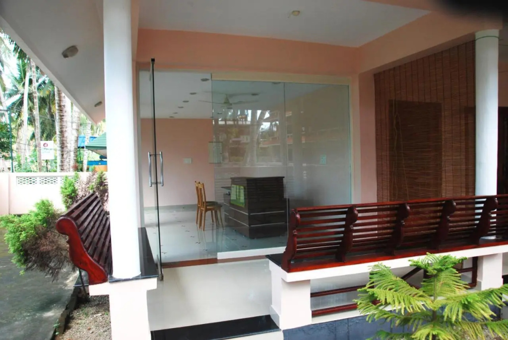 Hotel Coco Beach Kovalam