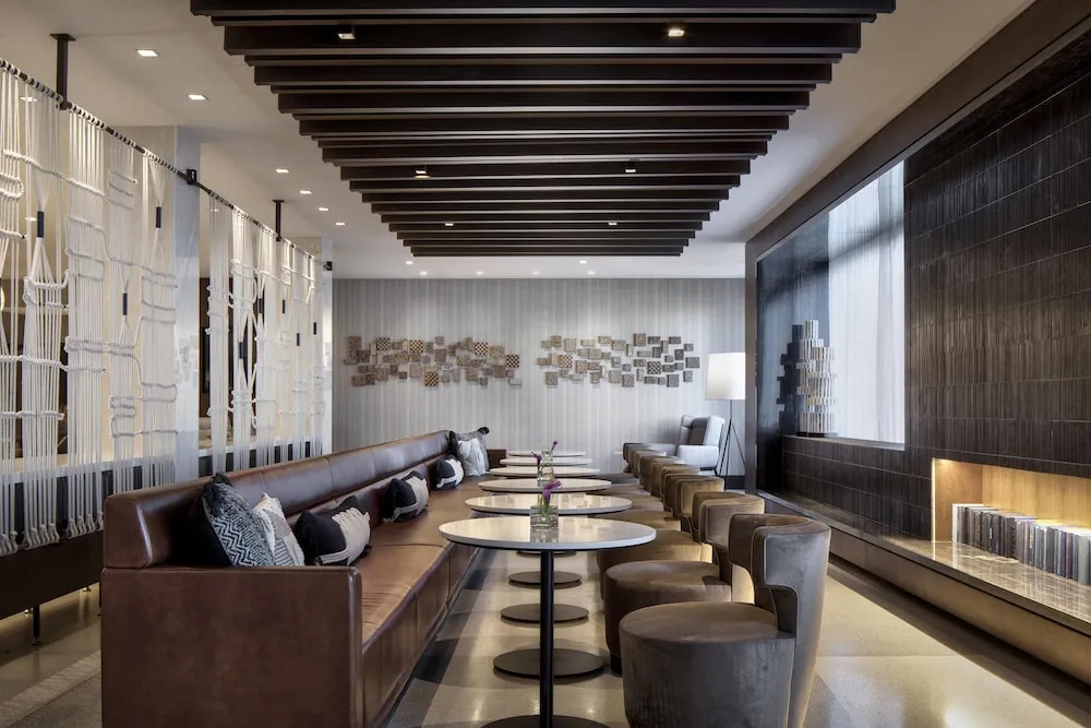 New York LaGuardia Airport Marriott