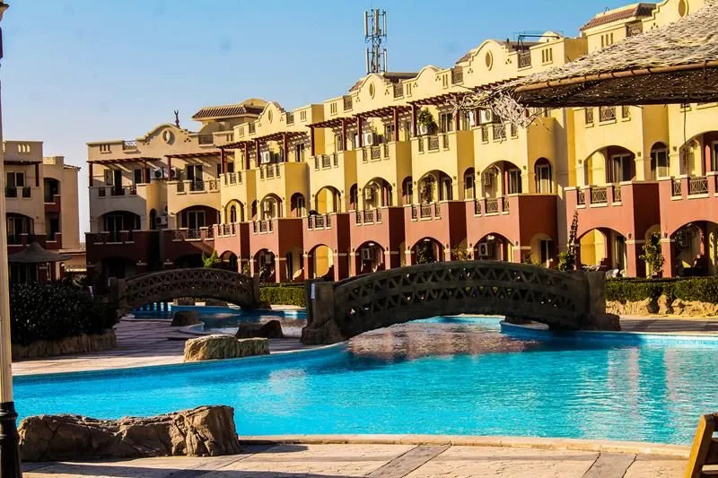 La Sirena Hotel & Resort - Families only