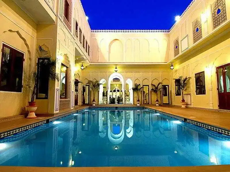 ADB Rooms Hotel Diana Palace