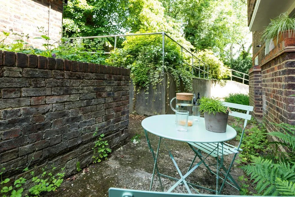 Sensational Southfields Home by King George's Park