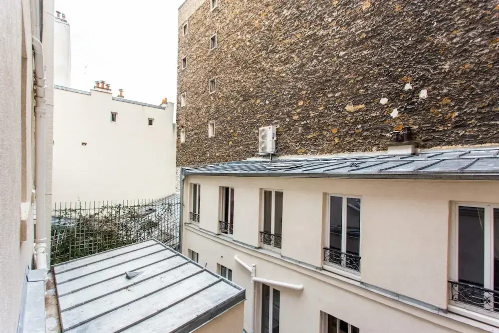 Cosy Studio Near Bastille Place