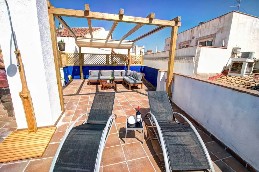 Sanctuary Penthouse by Hello Apartments Sitges