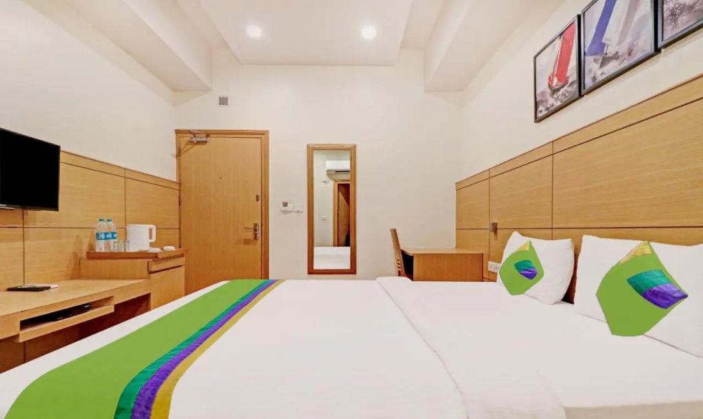 Treebo Galaxy Rooms