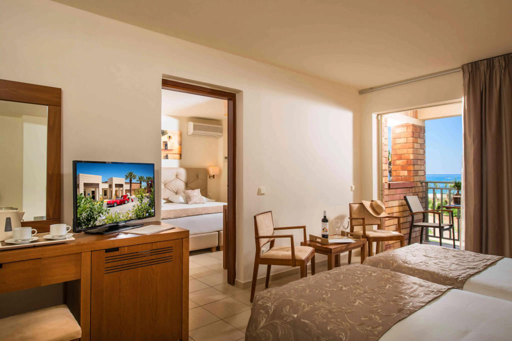 Bella Beach Hotel