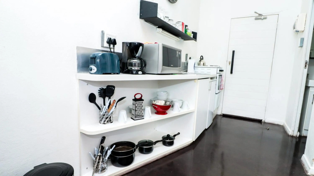Studio apartment in the heart of Maboneng