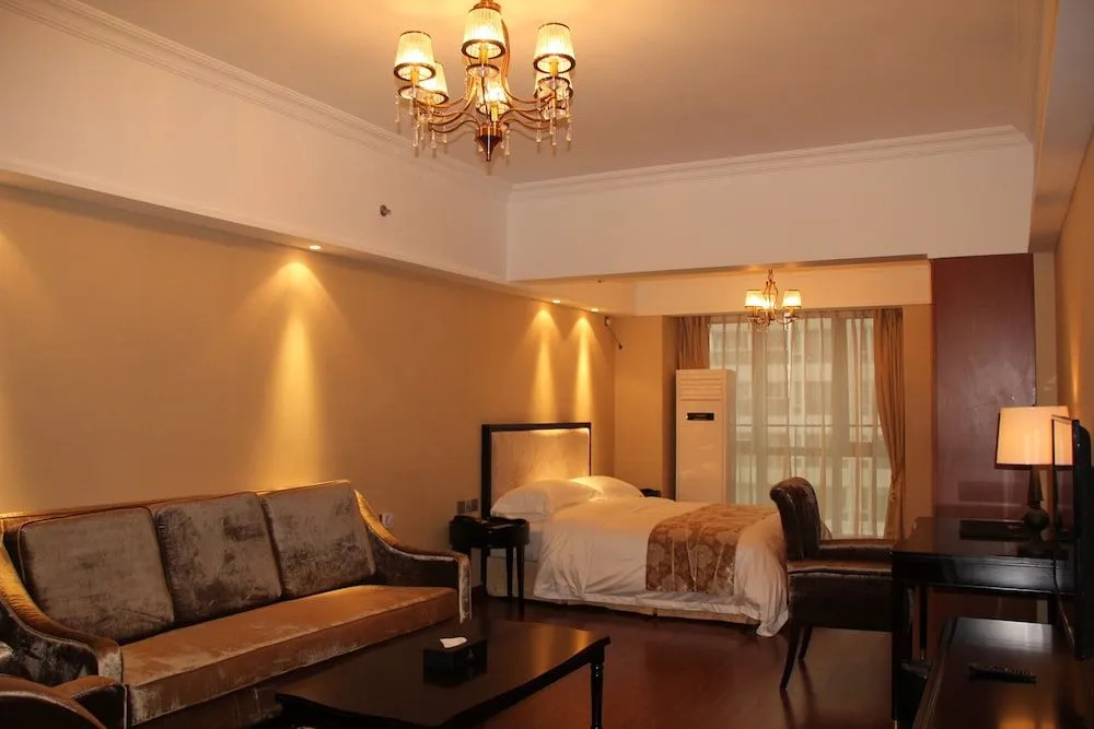 Jia Yisi Hotel
