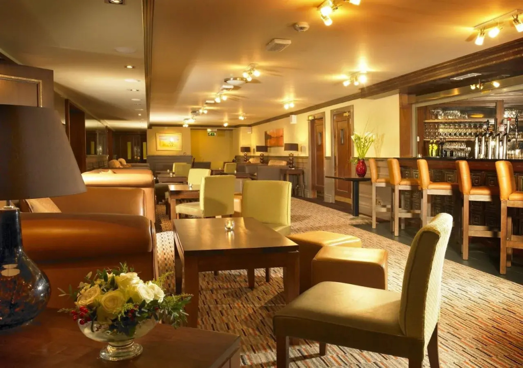 Castlecourt Hotel, Spa & Leisure