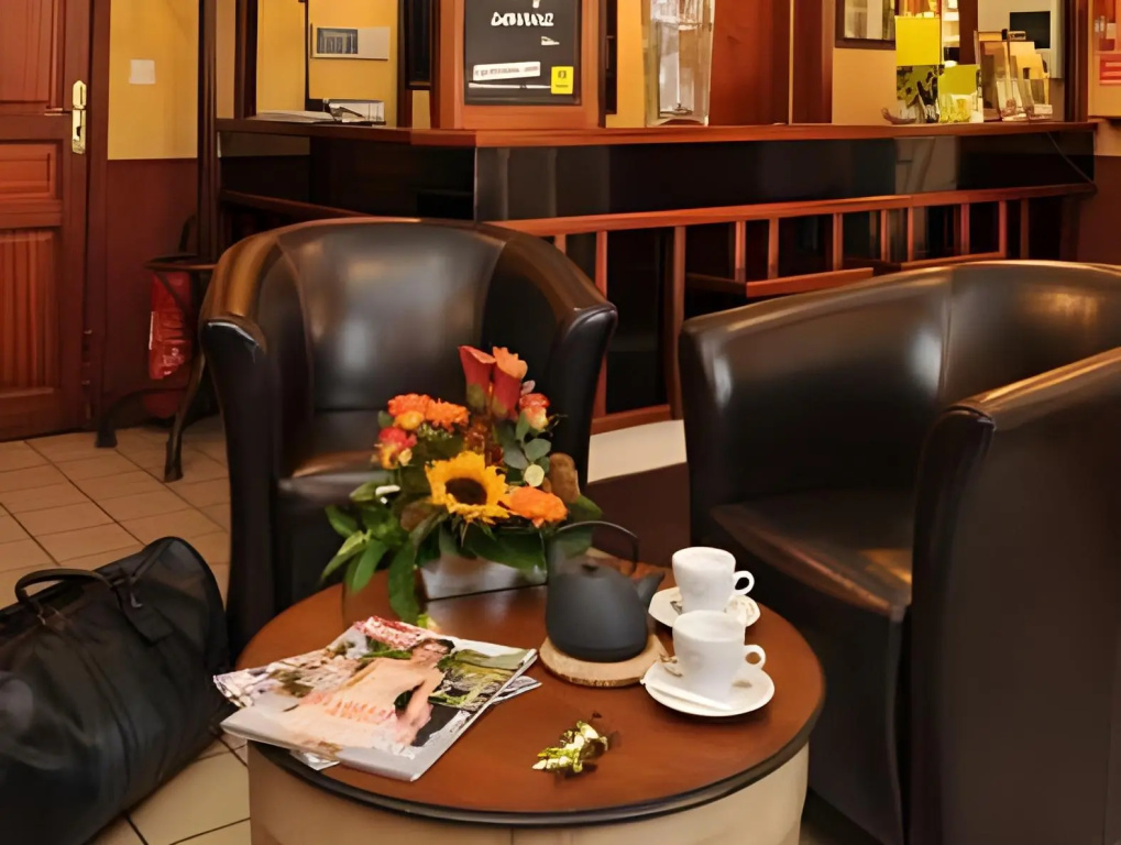 Logis Hôtel Restaurant Le Continental