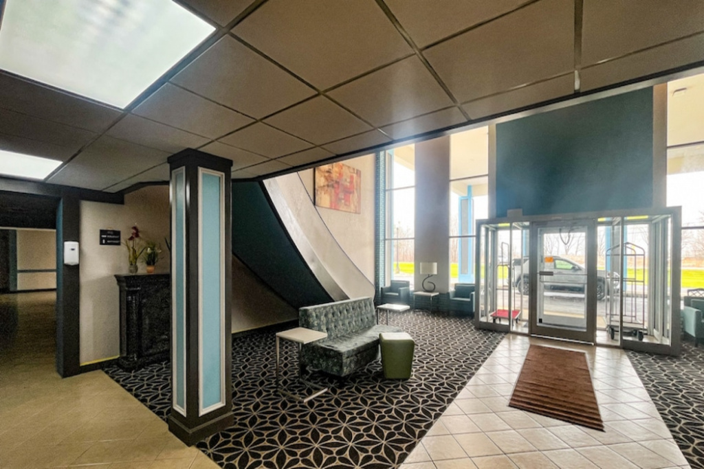 Studio 6 Suites Fremont, OH