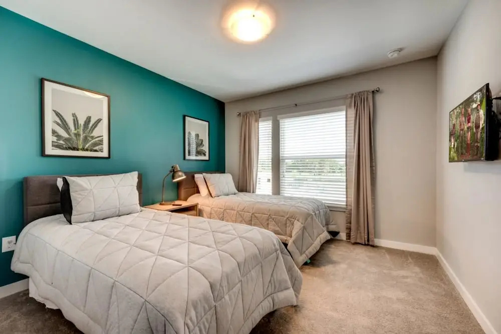 Wonderful Townhomes With Four Bedrooms Close to Disney