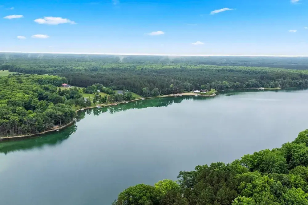 Lakeside Getaway pet Friendly