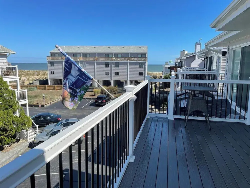 THE Perch 14