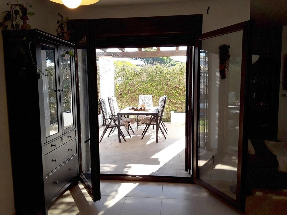 Villa With 4 Bedrooms in Roche, With Pool Access, Furnished Garden and