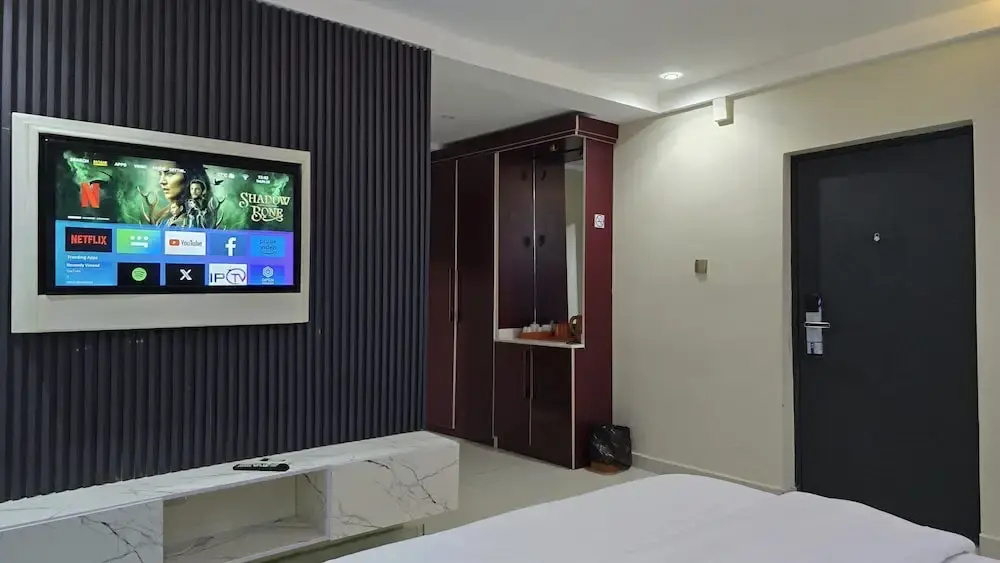 The Hierarchy Hotel