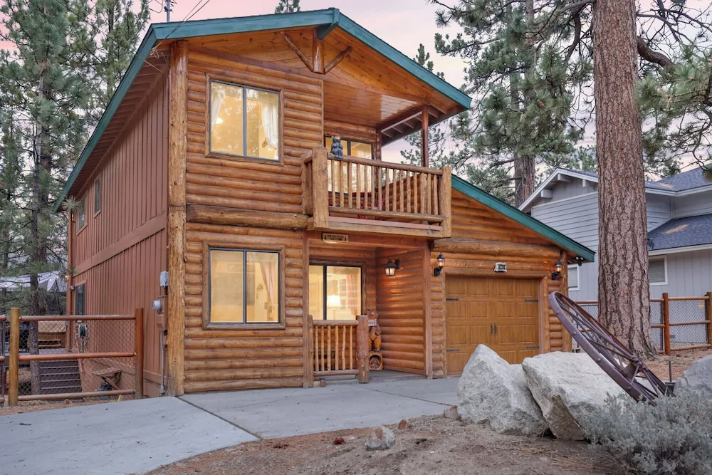 Inn Between Pines#1411
