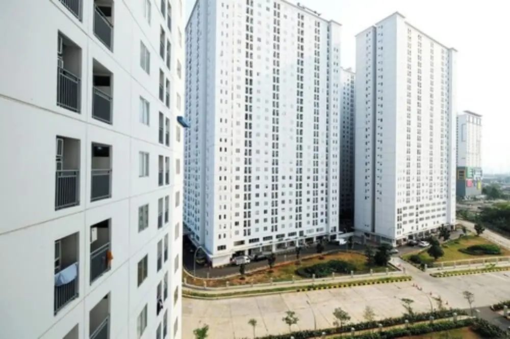 Bassura City Apartment Connect to Swimming Pool