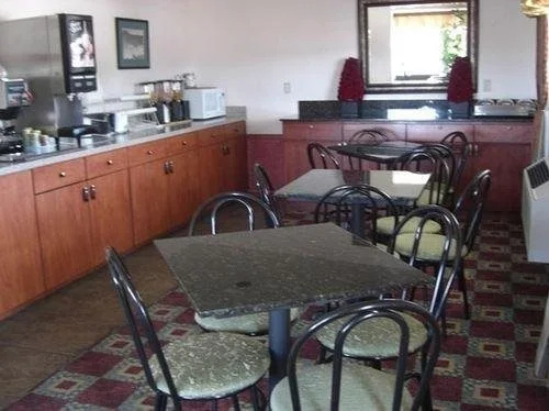 Apollo Motor Inn