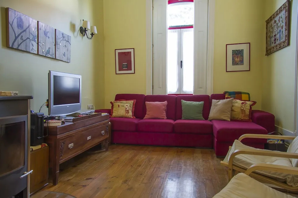 Liiiving in Moledo - Vintage House