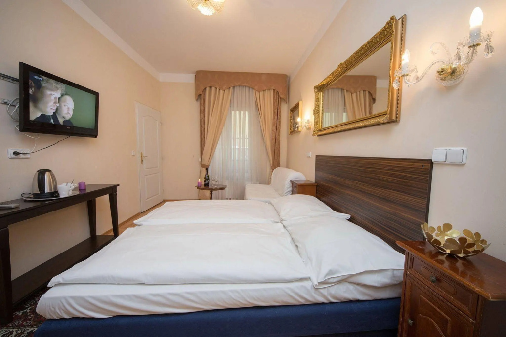 Donatello Hotel