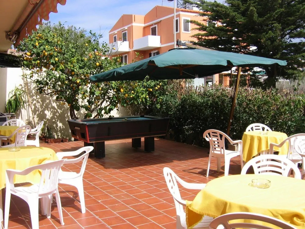 Hotel Sandalion