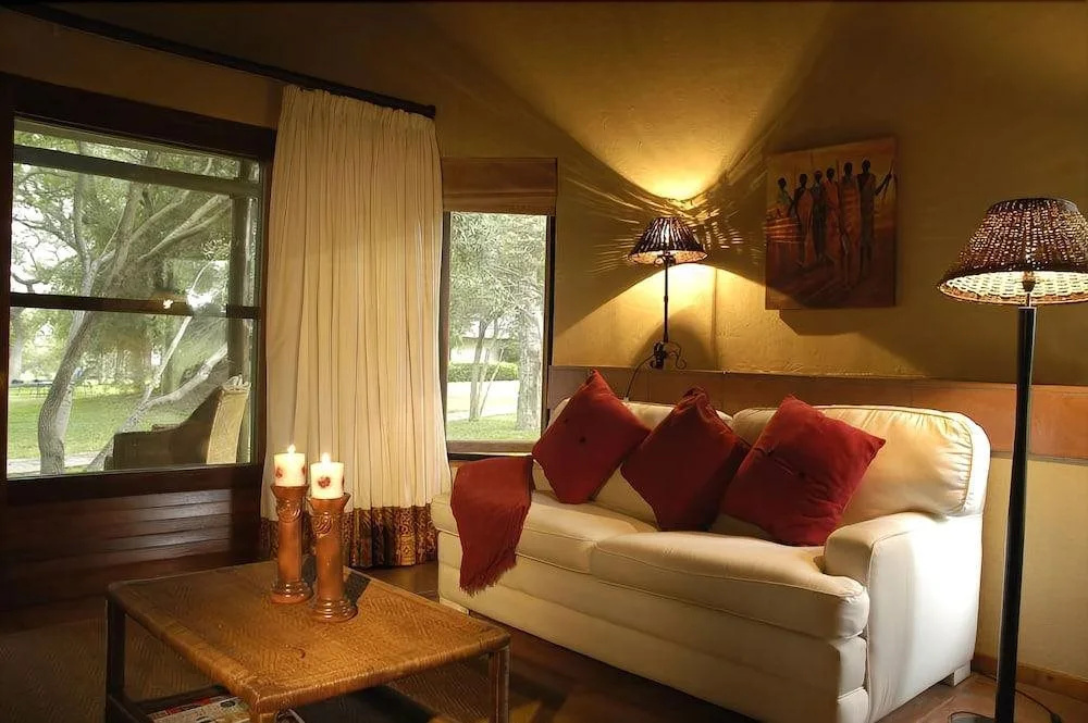 N'Kaya Lodge