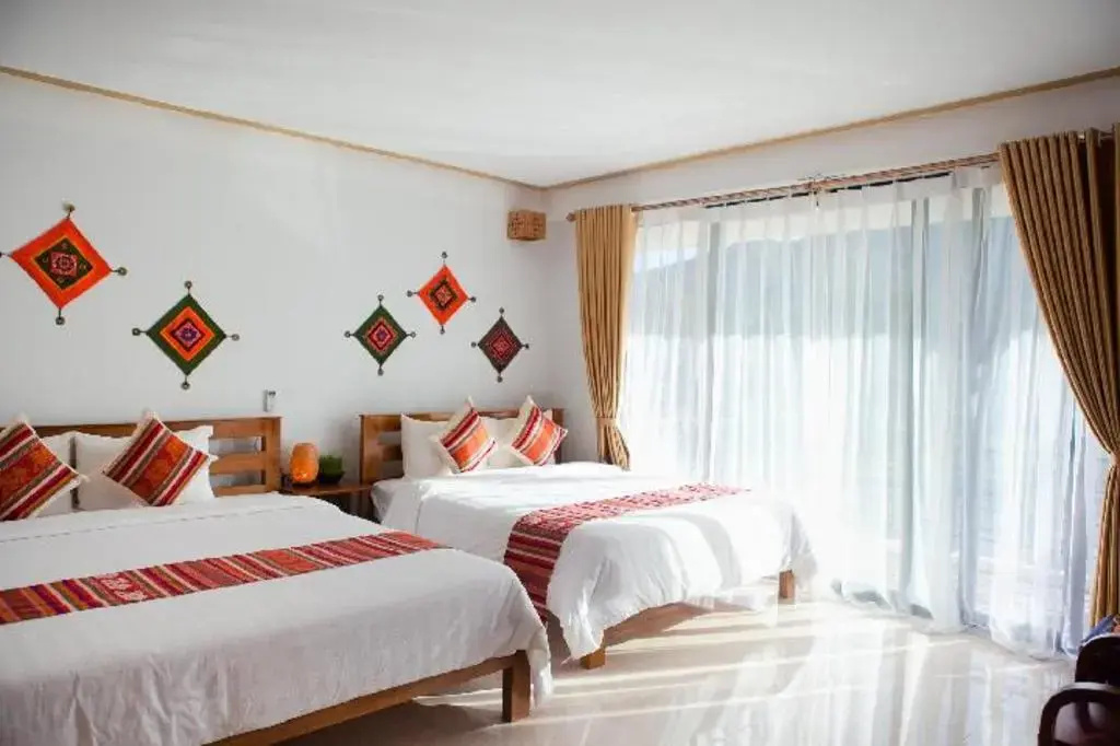 Mai Chau Sunset Boutique Hotel
