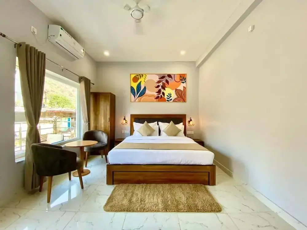 Hotel Wraveler Inn