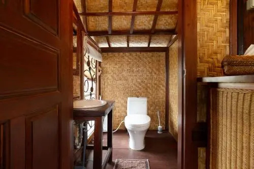 Hyacinth House