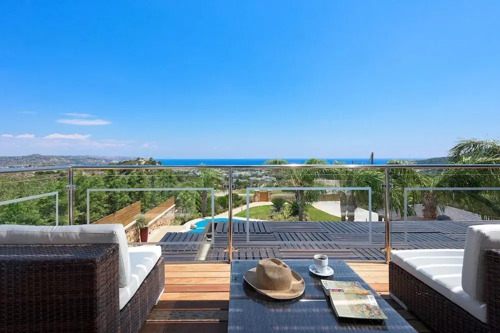 Quinn Hill Luxury Villa