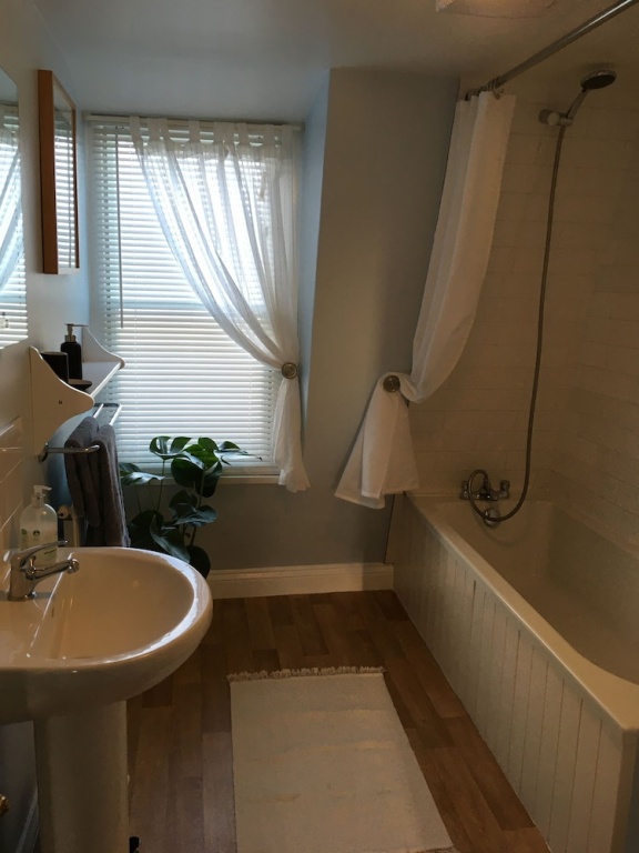 Chic City Centre Georgian Maisonette