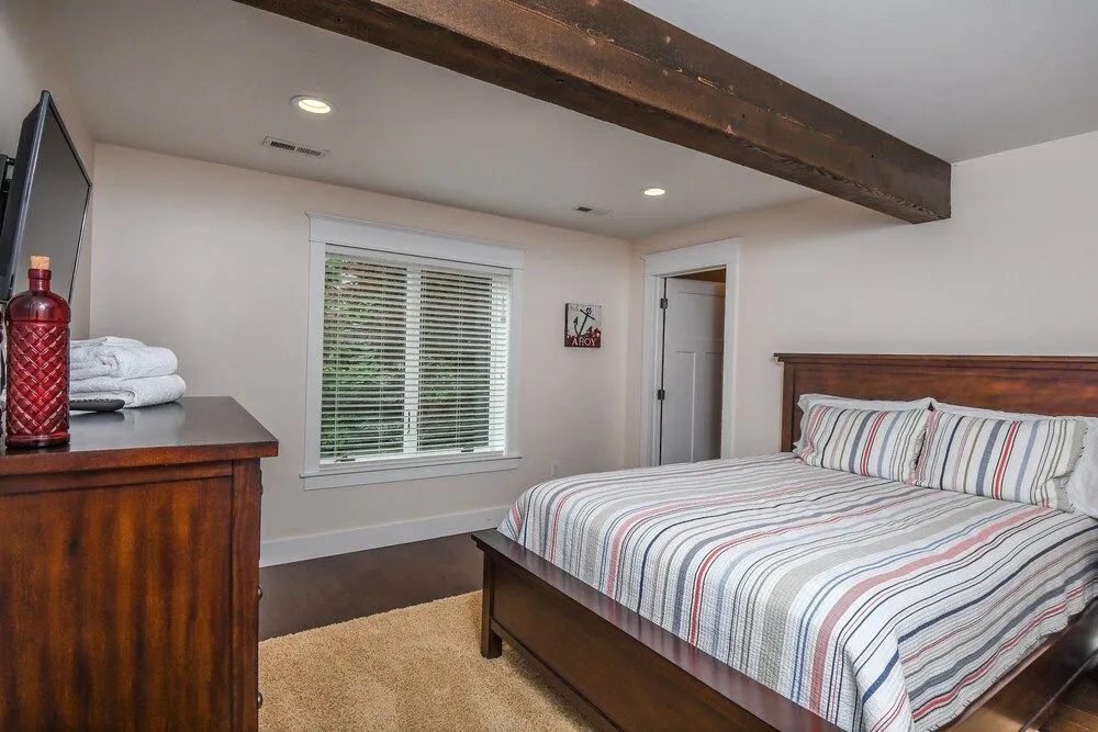 Lake Stone Manor