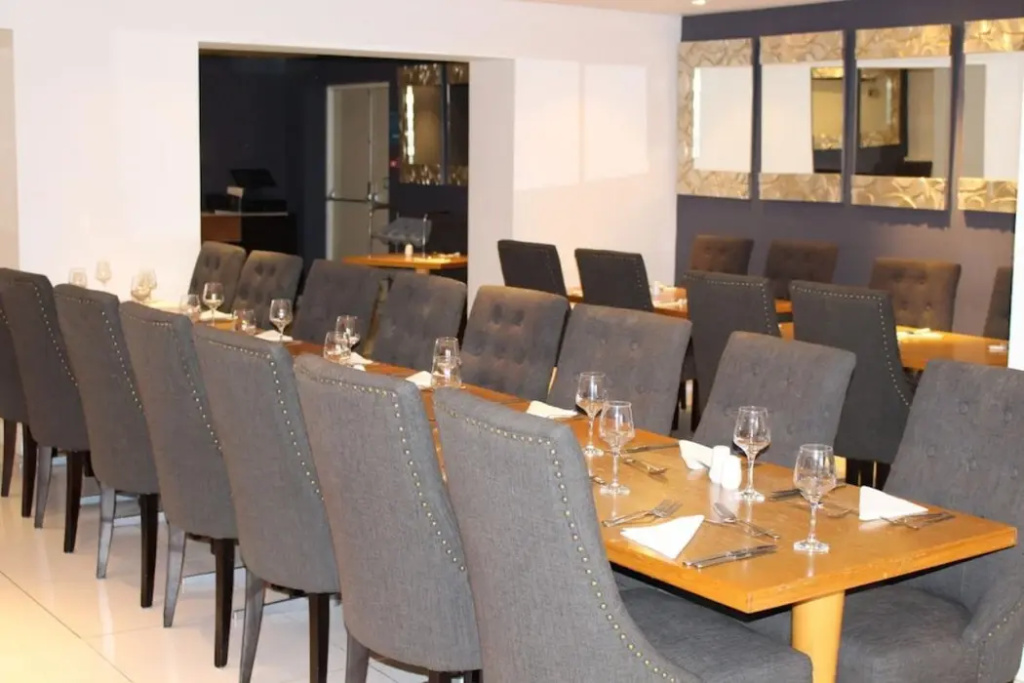The Warwick Hotel by Colombo Edition