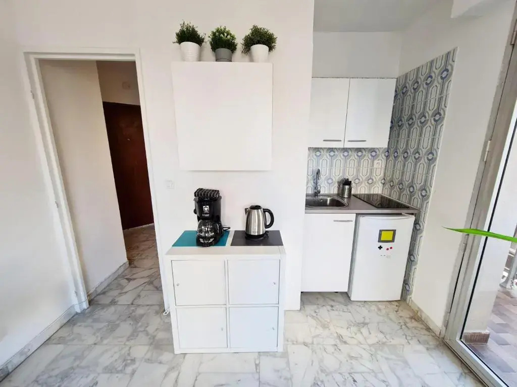 GregBnb-com - T2 Pleine Ville - CLIMATISE - BALCON - 2