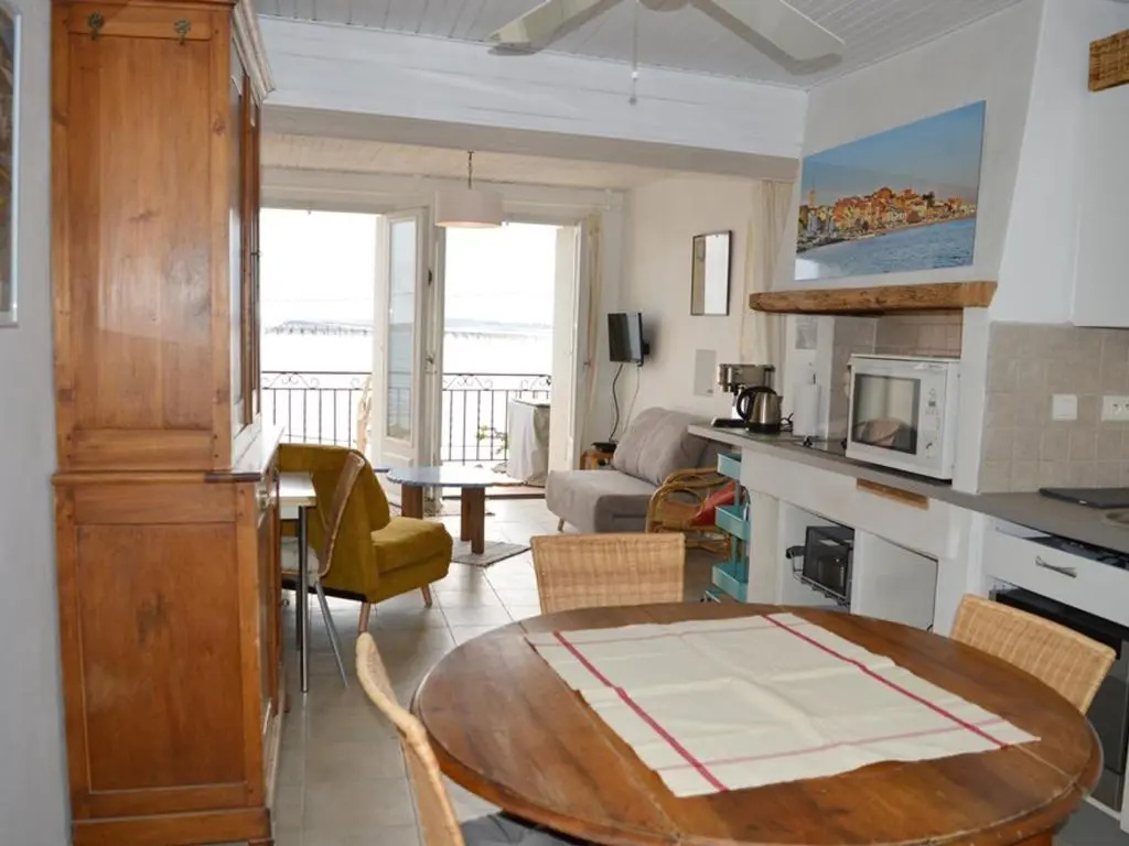 Appartement Bouzigues, 2 pièces, 2 personnes - FR-1-604-33