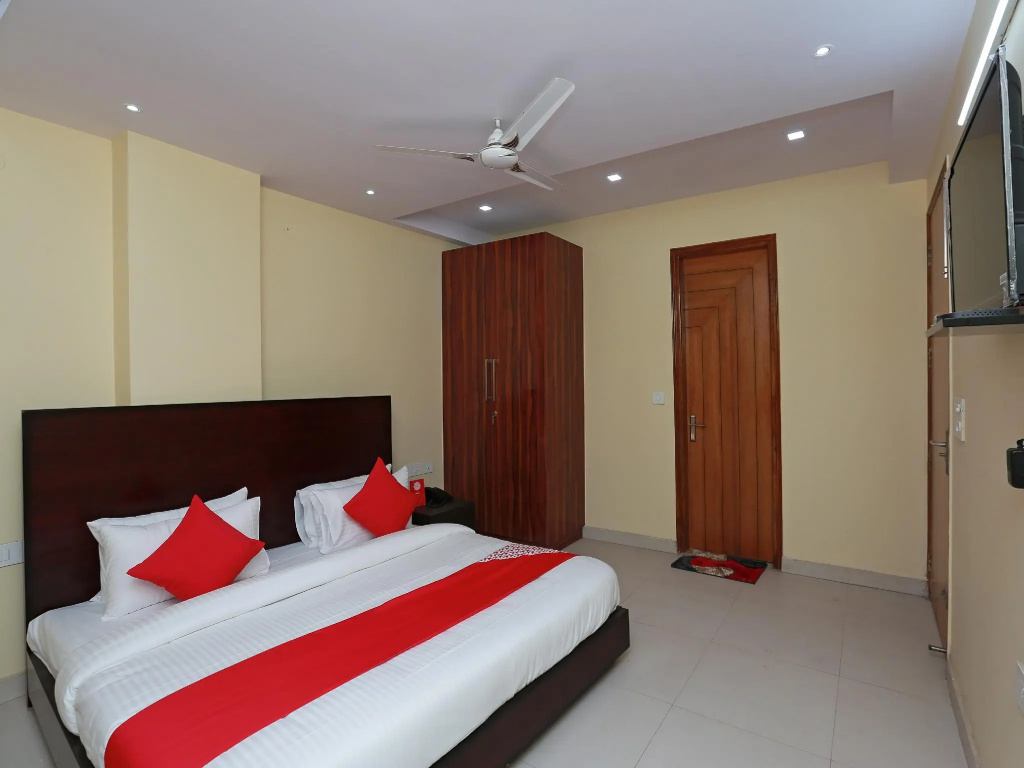 OYO 35361 Leisurrestay