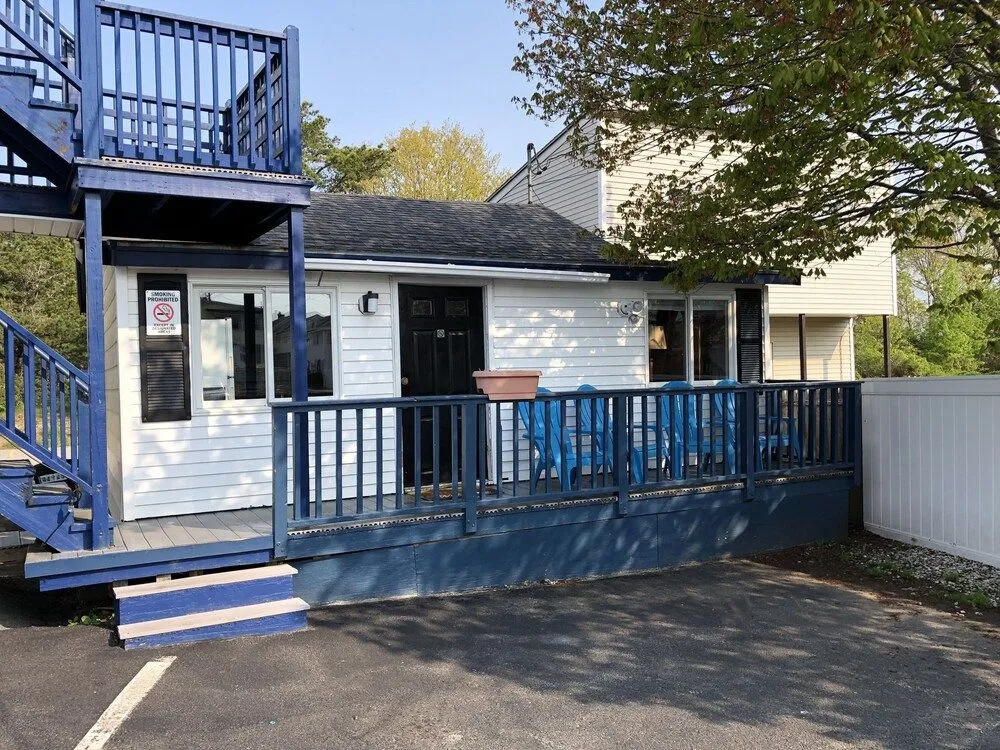Island View Motel