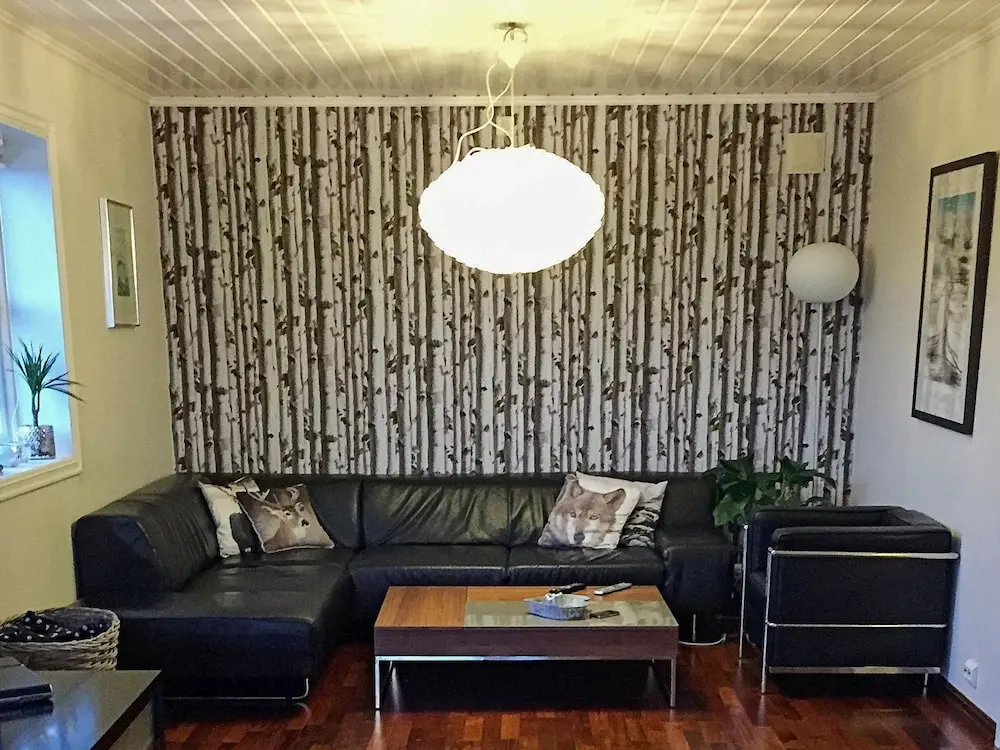 8 Person Holiday Home in Søgne