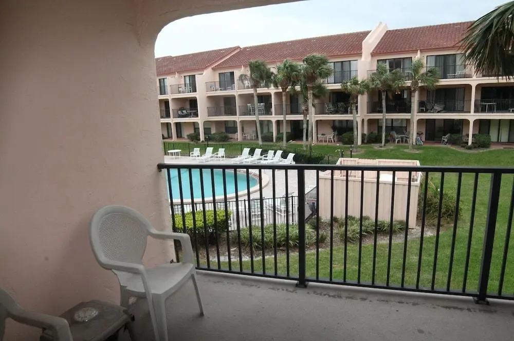 Sea Place 12224 Condo