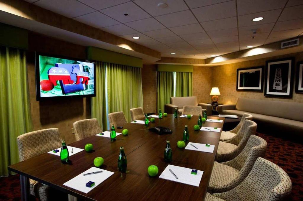 Hampton Inn & Suites Chattanooga Downtown