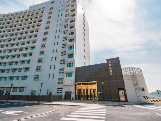 Treasure Hotel
