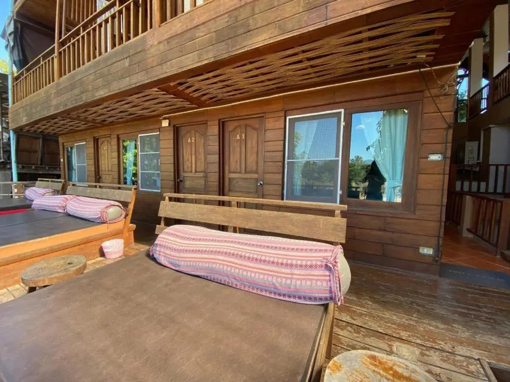 River Bank Resort