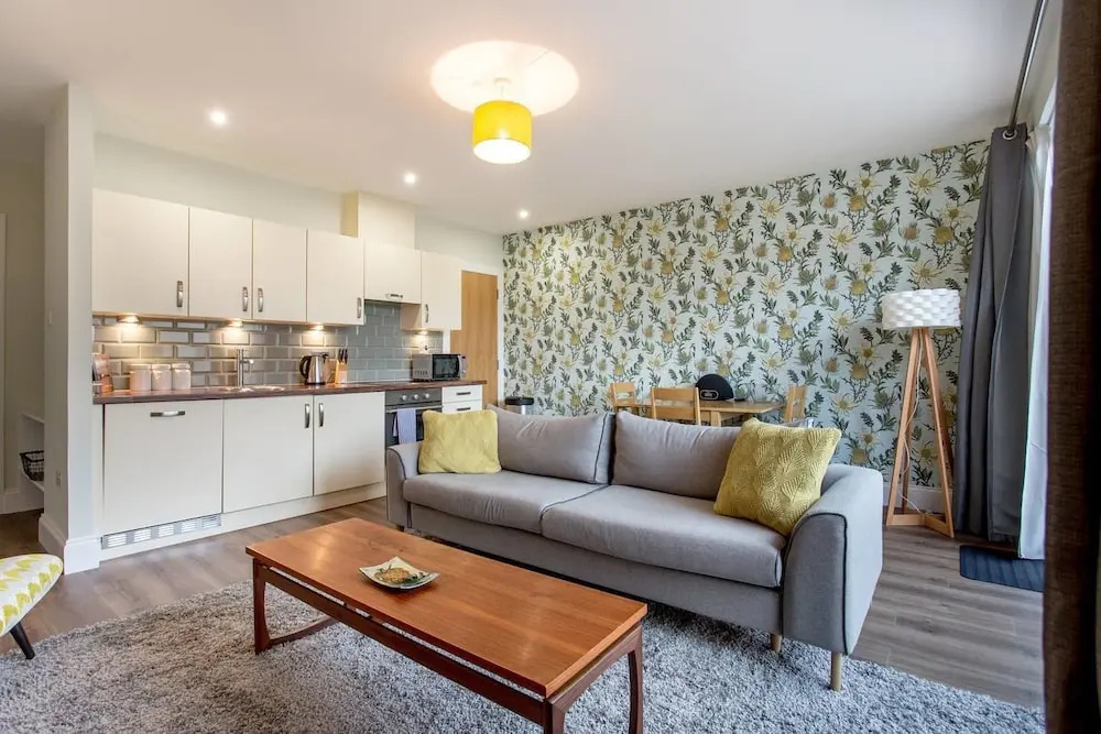 Chic Merchant City Apt. w/ Balcony
