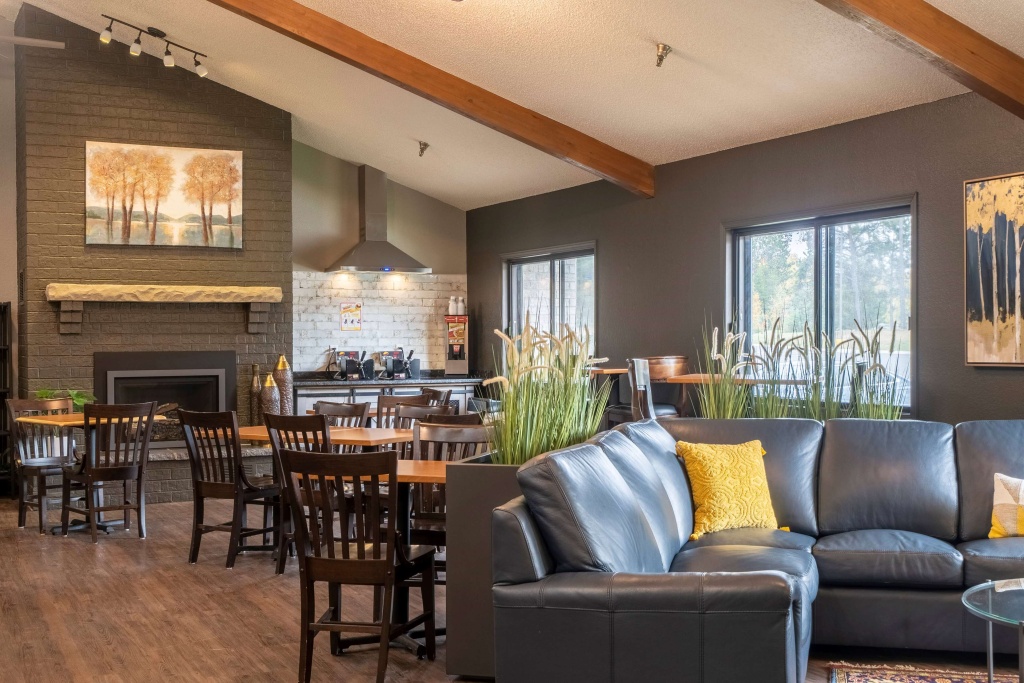 AmericInn by Wyndham Grand Rapids