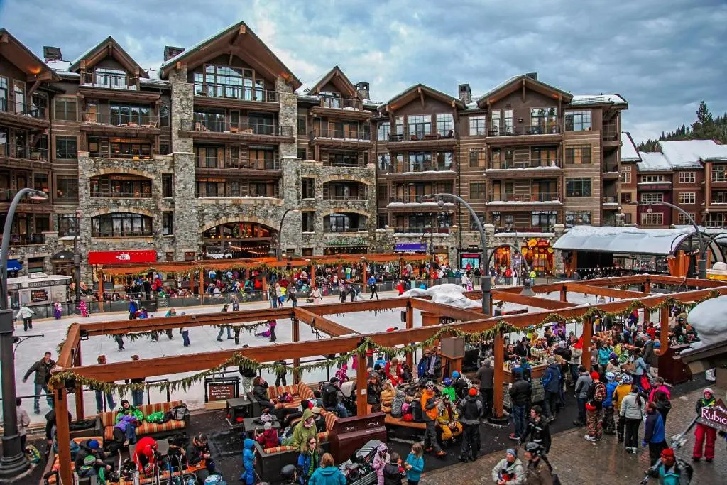 Luxury Top Floor Residence in the Village at Northstar - Catamount 403