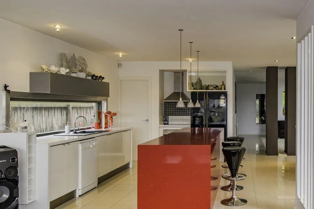 Lakeview 4 Bedroom House