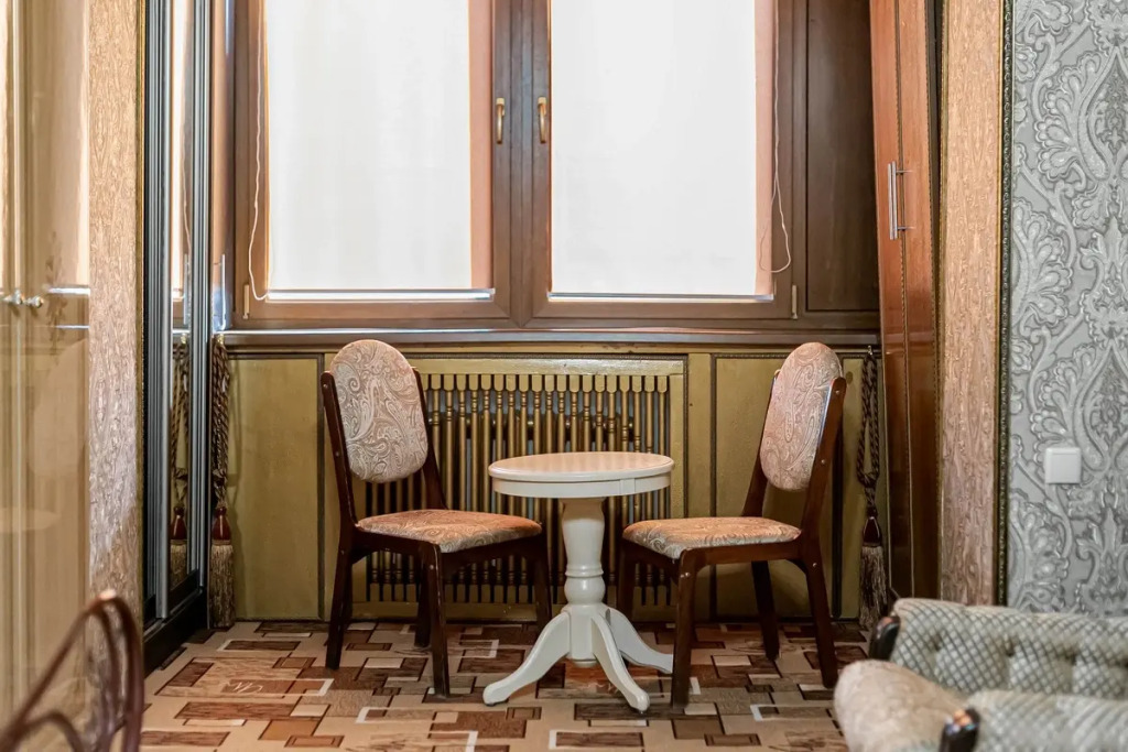 Na Zerkalnom Apartments